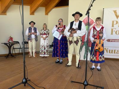 IMG_7453.jpg
