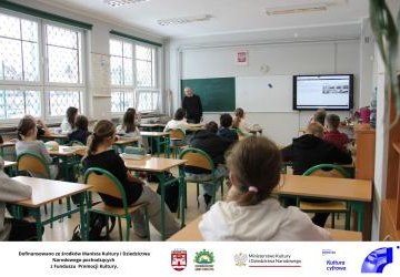 Warsztaty edukacyjne dla uczniów klas 4–6, realizowane w ramach zadania „Ocalić historię zatopionej wioski – Etap I: digitalizacja i udostępnienie archiwalnych zdjęć Starych Maniów