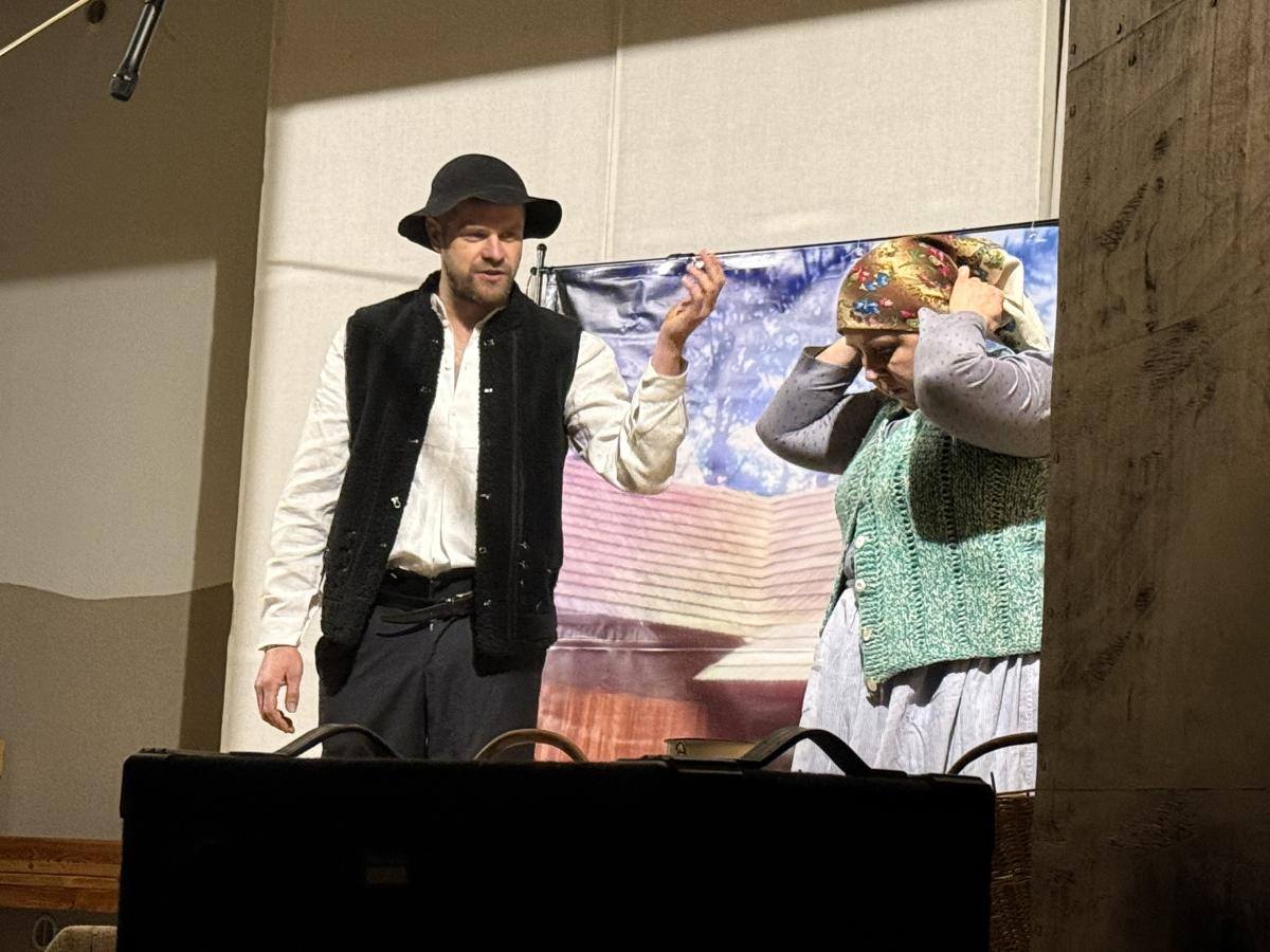 Zespół Sonsiady oraz Przyjaciele zaprezentowali sztukę pt. „Piekielnica”