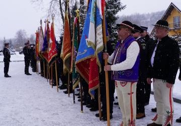 11 stycznia 2026 r. w Sromowcach Niżnych, odbyła się uroczystość oficjalnego otwarcia i poświęcenia nowo wybudowanej remizy Ochotniczej Straży Pożarnej