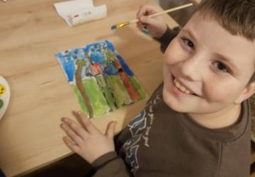 W Hubie odbyły się zabawy plastyczne w ramach ferii zimowych