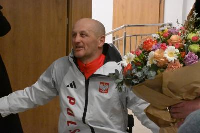 Uroczyste powitanie dwóch swoich reprezentantów, którzy wrócili z Zimowych Igrzysk Paralimpijskich Mediolan-Cortina2222 (13).JPG