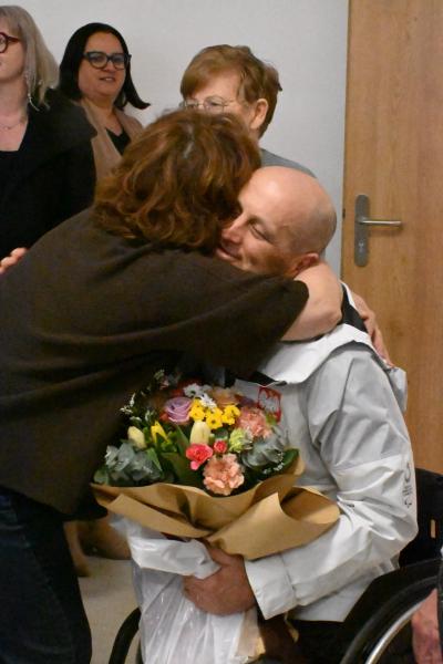 Uroczyste powitanie dwóch swoich reprezentantów, którzy wrócili z Zimowych Igrzysk Paralimpijskich Mediolan-Cortina2222 (15).JPG