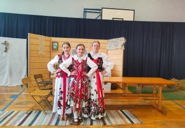 Dzieci ze Sromowiec Wyżnych na Wojewódzkim Konkursie Czytelniczo-Plastycznym „GÓRALSKIE CYTANIE”