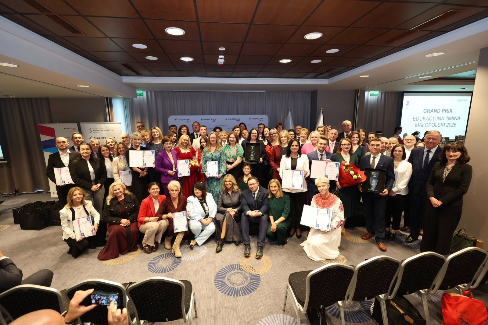 𝐆𝐦𝐢𝐧𝐚 𝐂𝐳𝐨𝐫𝐬𝐳𝐭𝐲𝐧 𝐥𝐚𝐮𝐫𝐞𝐚𝐭𝐞𝐦 𝐨𝐫𝐚𝐳 𝐳𝐝𝐨𝐛𝐲𝐰𝐜ą 𝐩𝐫𝐞𝐬𝐭𝐢ż𝐨𝐰𝐞𝐣 𝐧𝐚𝐠𝐫𝐨𝐝𝐲 𝐆𝐫𝐚𝐧𝐝 𝐏𝐫𝐢𝐱 𝐰 𝐤𝐨𝐧𝐤𝐮𝐫𝐬𝐢𝐞 „𝐄𝐝𝐮𝐤𝐚𝐜𝐲𝐣𝐧𝐚 𝐆𝐦𝐢𝐧𝐚 𝐌𝐚ł𝐨𝐩𝐨𝐥𝐬𝐤𝐢 𝟐𝟎𝟐𝟔”